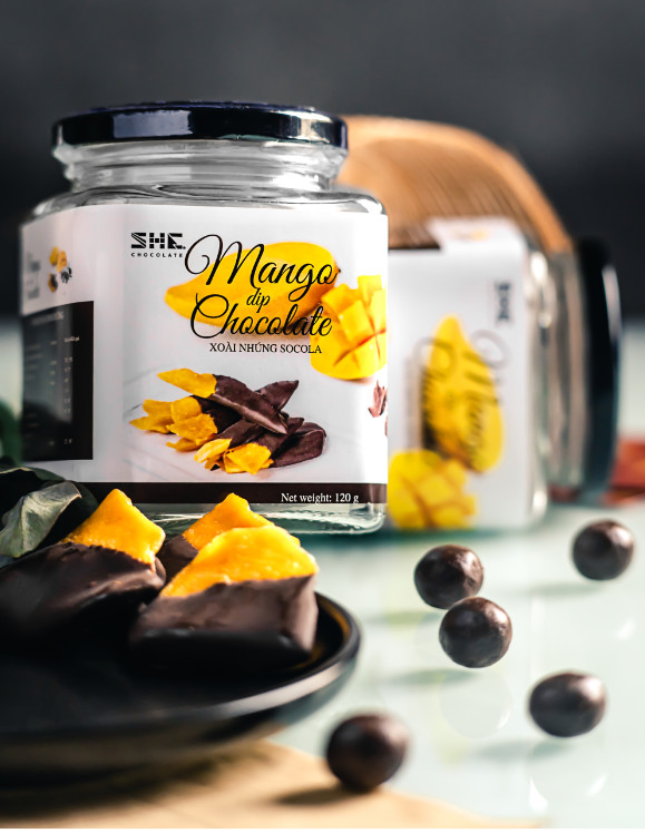 Trái cây nhúng socola 3 vị (Cam, Xoài, Kiwi) - Hũ thủy tinh - SHE Chocolate - Bổ sung năng lượng, đa dạng vị giác. Quà tặng sức khỏe, quà tặng người thân, dịp lễ, thích hợp ăn vặt