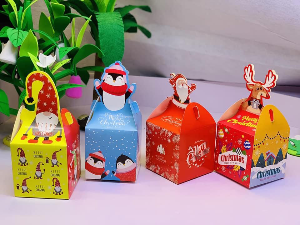 Bộ 10 vỏ hộp quà noel - hộp đựng quà noel nhiều màu - mẫu ngẫu nhiên