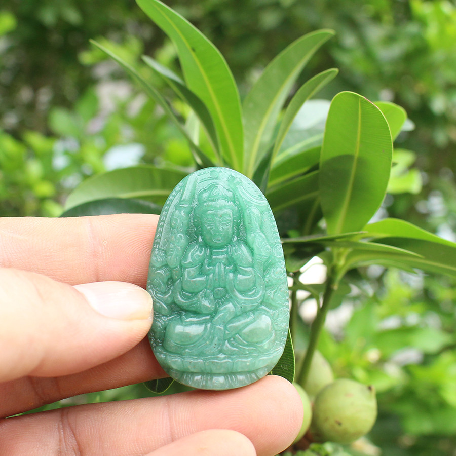 Mặt Dây chuyền Phật Bản Mệnh tuổi Tý, Phật Thiên Thủ Thiên Nhãn, Đá Thạch Anh Xanh, Cỡ to AKO1