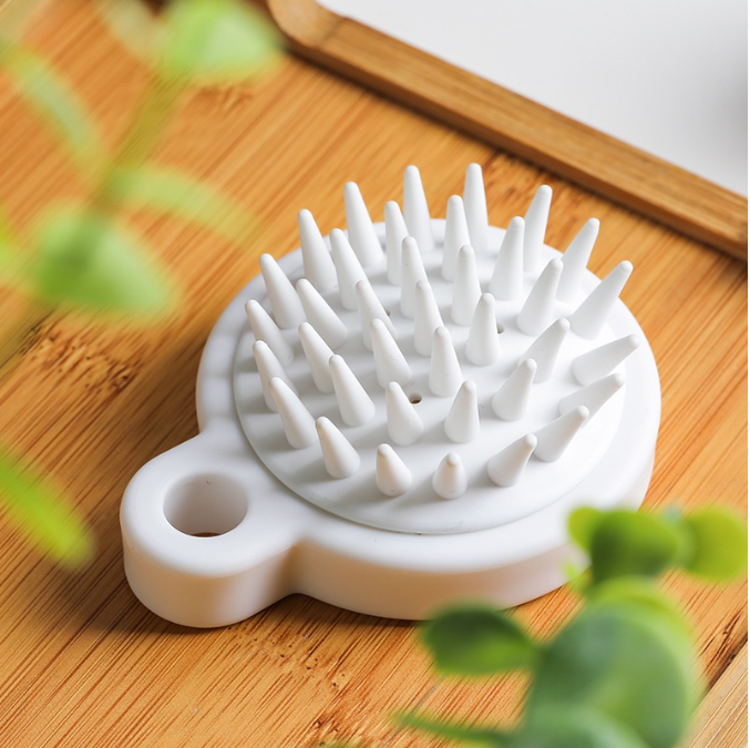 Lược Gội Đầu Silicone Nhật Bản Masage Đầu Giảm Stress Rụng Tóc, Bàn Chải Gội Đầu Làm Sạch Da Đầu, Kích Thích Mọc Tóc GD728-LuocMuji