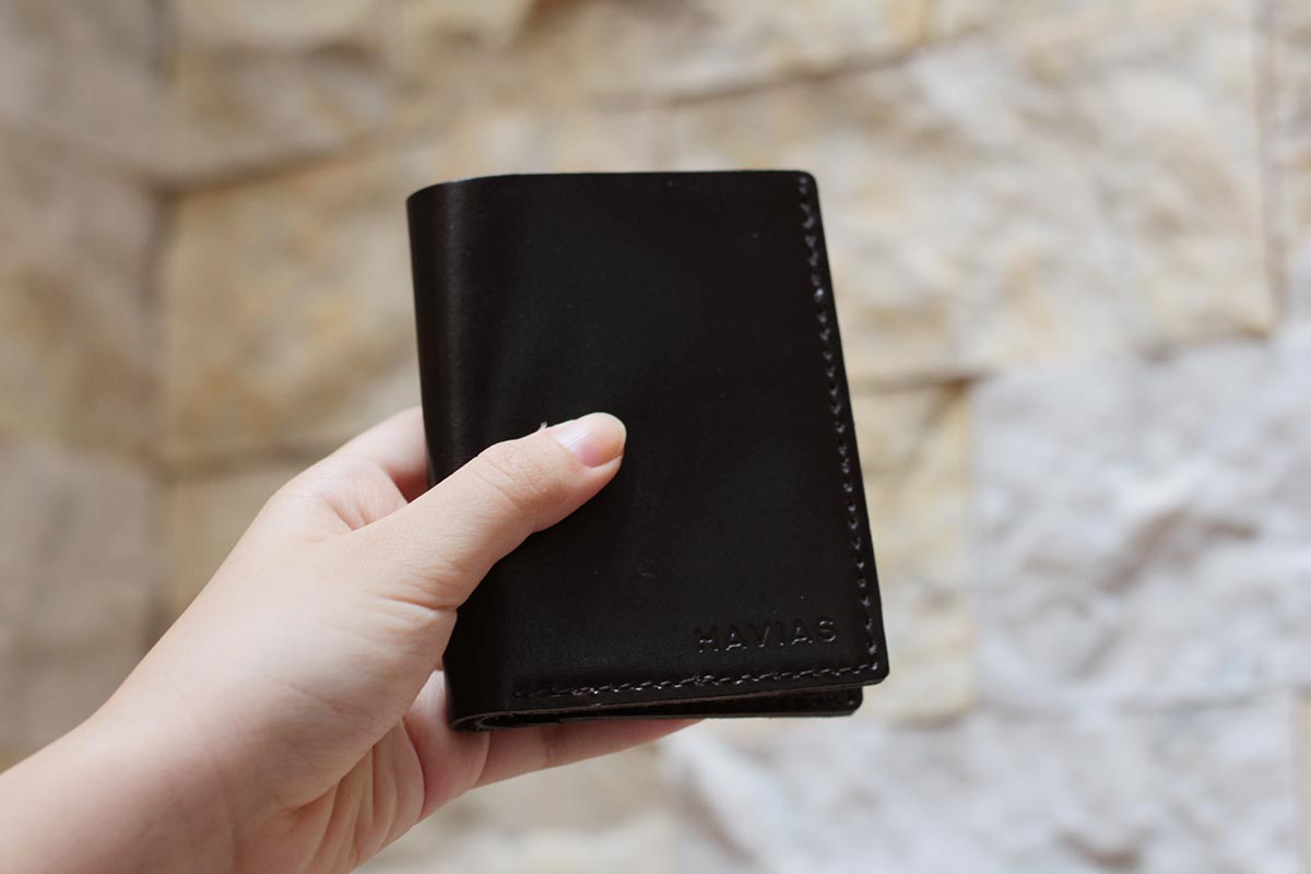 Ví da đứng Venumi Handcrafted Wallet