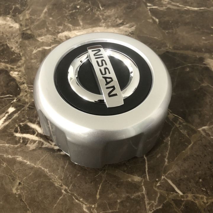 1 Chiếc logo chụp mâm, ốp lazang dành cho bánh xe ô tô một số dòng của Nissan NS-046, chất liệu nhựa ABS, đường kính chân cài 12cm, cao 5cm