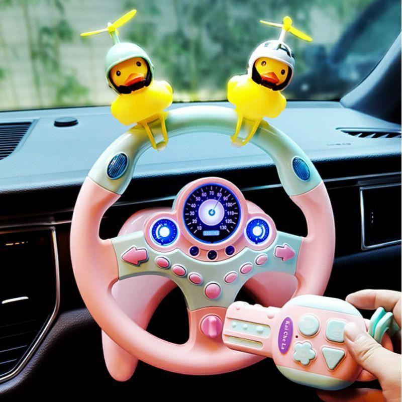 Chú vịt vàng xã hội đen đội mũ bảo hiểm trang trí xe hơi xe máy ,xe đạp