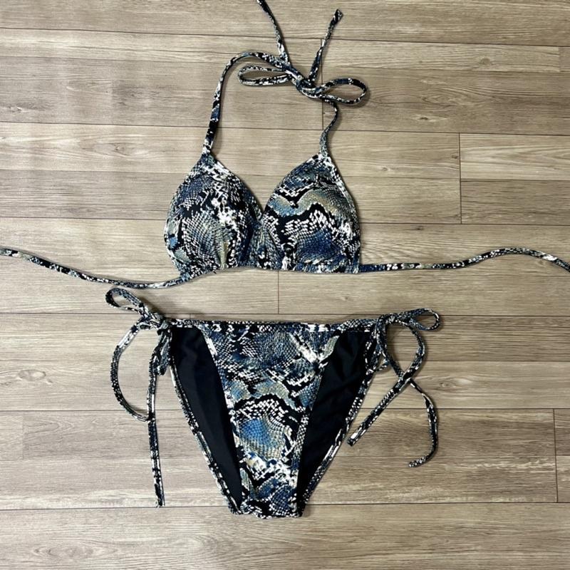 Bikini 2 mảnh tam giác da rắn sexy siêu đẹp