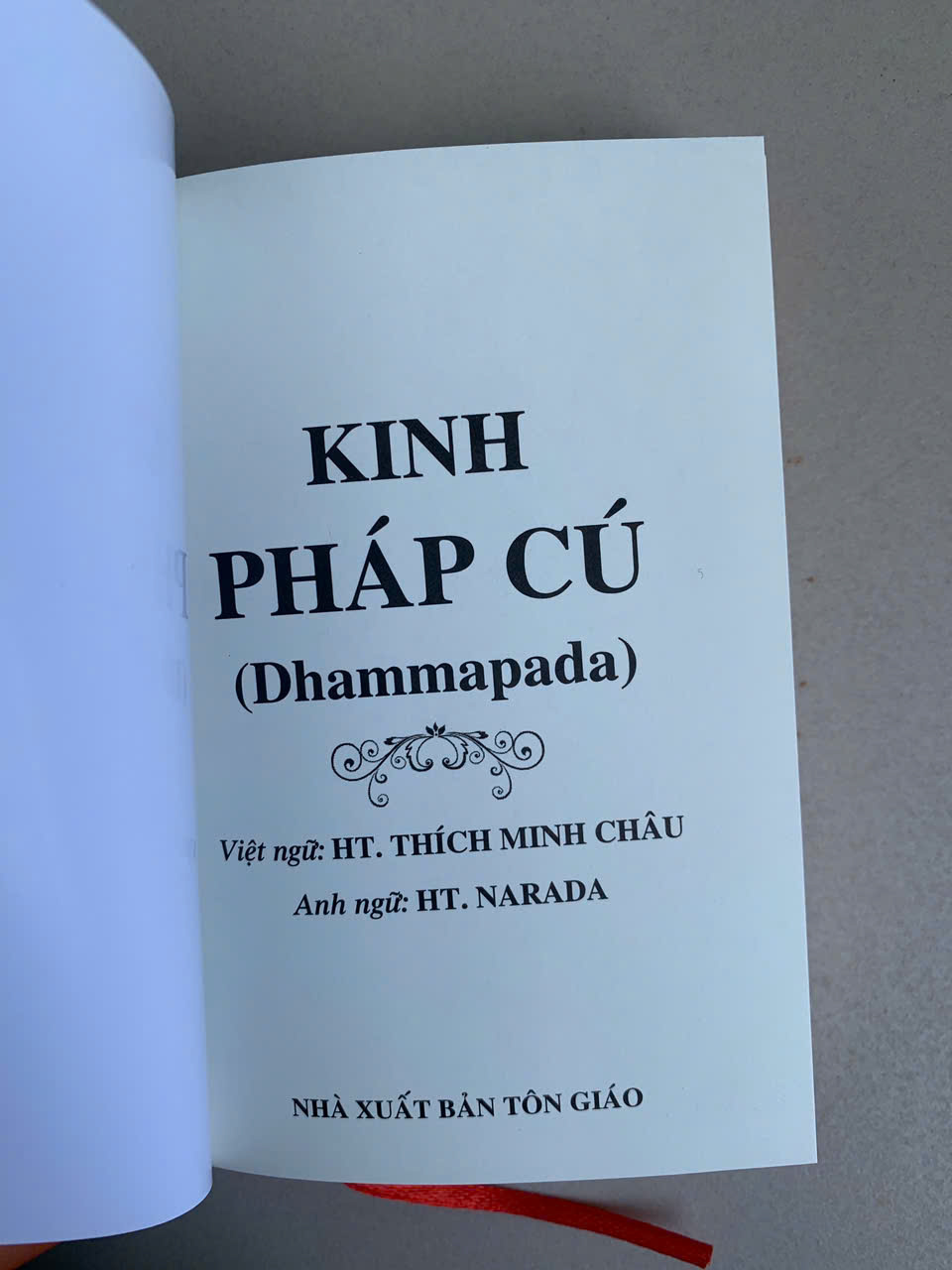 Kinh Pháp Cú - Song Ngữ Anh - Việt (khổ sách bỏ túi)