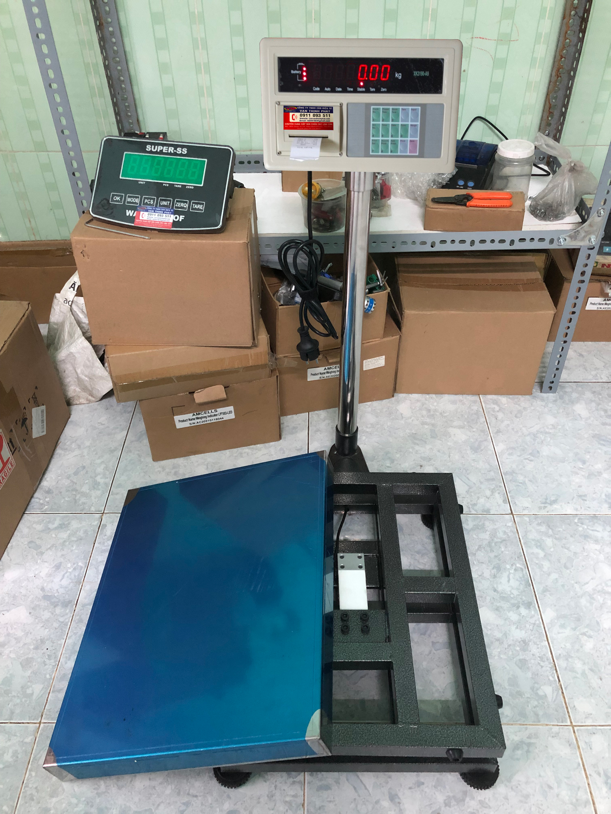 Cân Bàn Điện Tử XK-3190 A9 200 kg