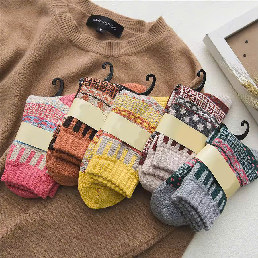 SET 5 ĐÔI TẤT VỚ NỮ LEN DÀY PHONG CÁCH BẮC ÂU CAO CẤP MÃ 33 DÀNH CHO NỮ