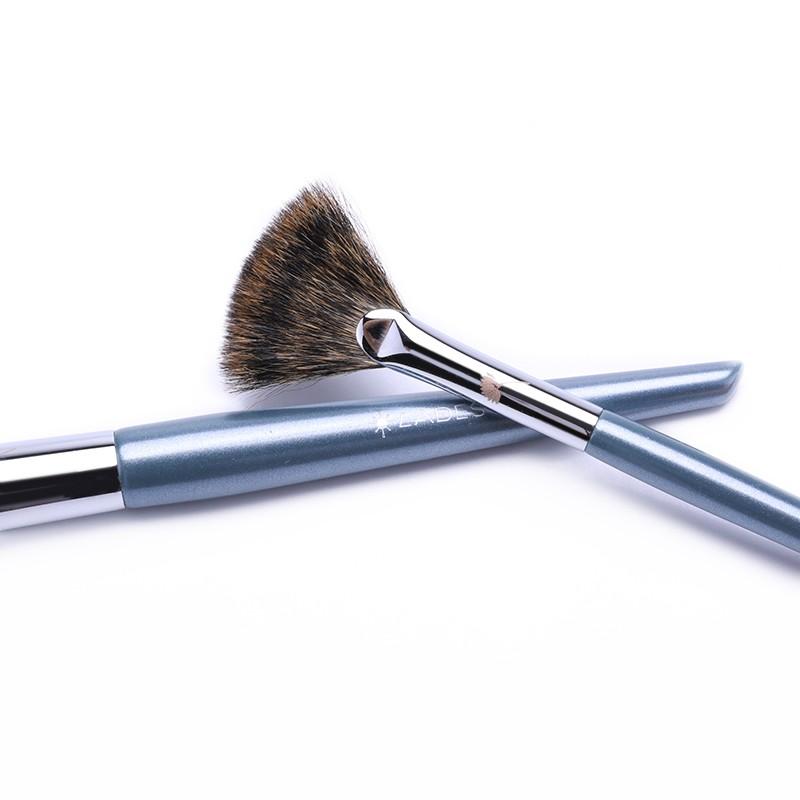 Cọ Quạt Highlight LADES L37