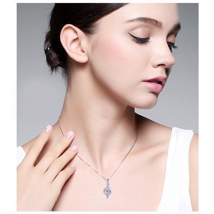 Bộ trang sức dây chuyền bông tai nạm đá zircon sang trọng BHB153