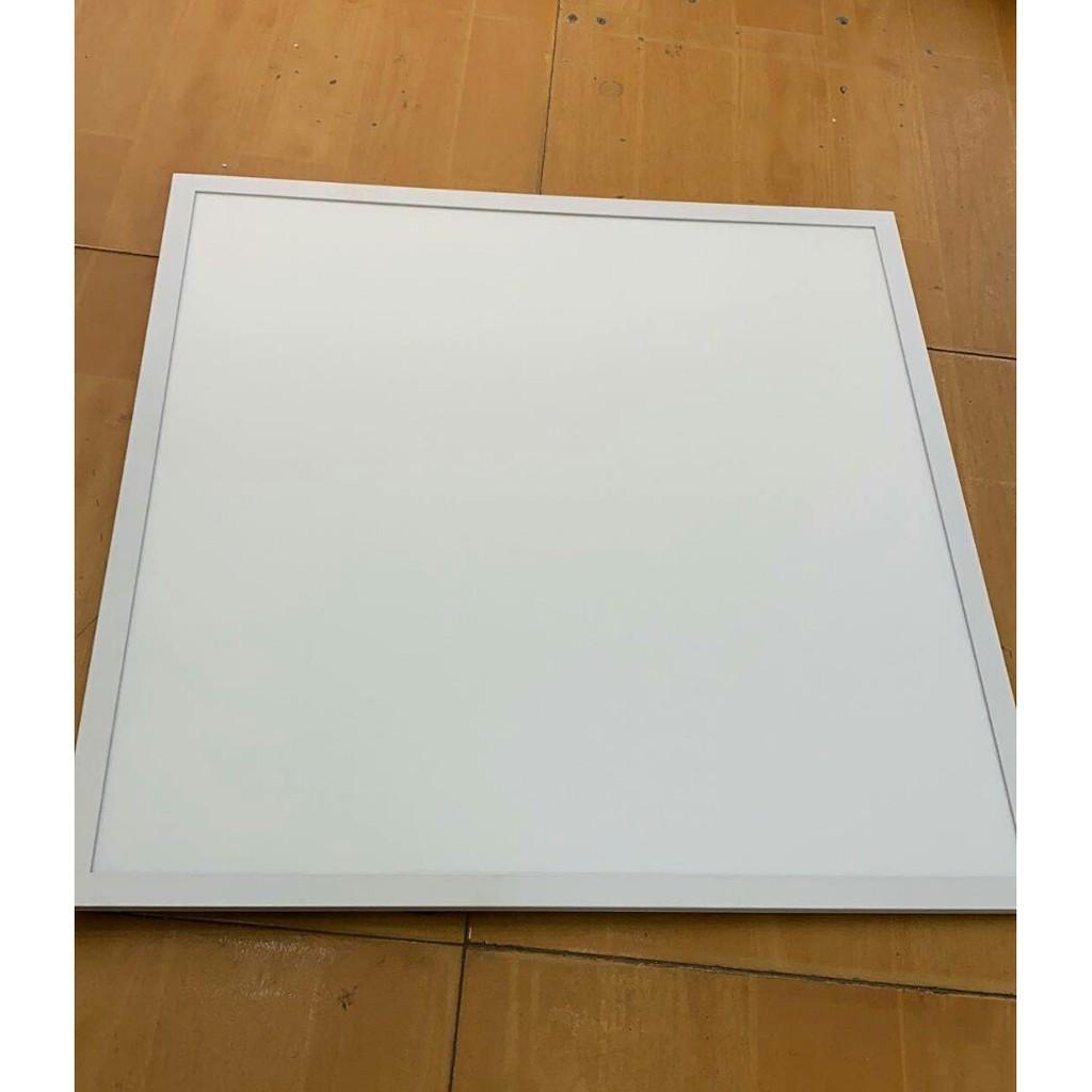 Đèn LED PANEL hộp 600x600mm 48W kiểu dáng hiện đại siêu mỏng.