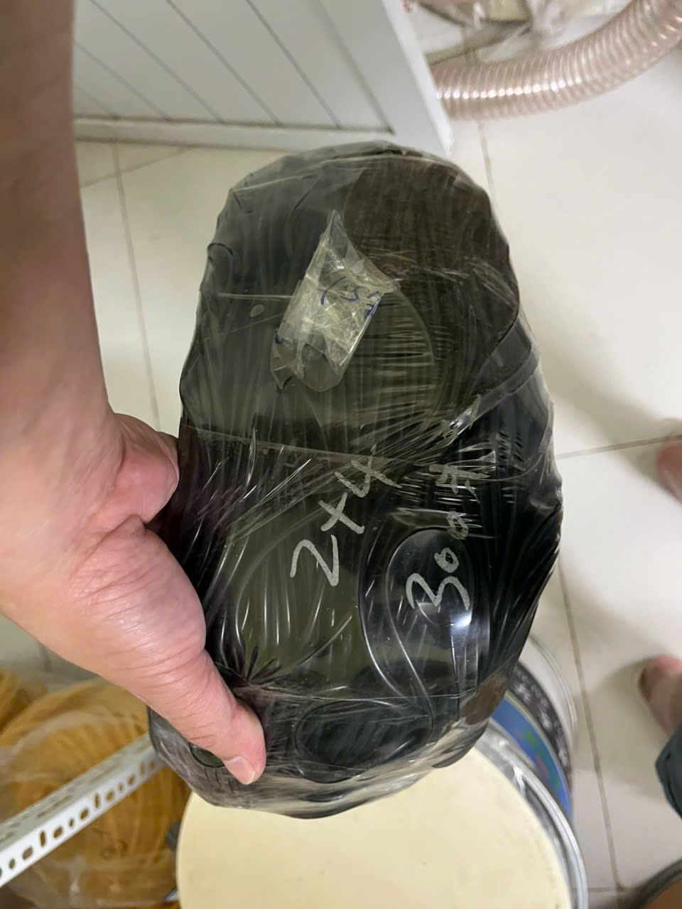 Ống đặc cao su fluoro, Dây Ron cao su flo chịu nhiệt độ cao chống ăn mòn mạnh, kháng acid và kiềm mạnh