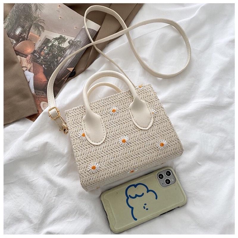 Túi đeo chéo nhỏ họa tiết hoa cúc