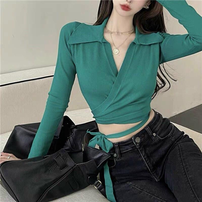 Áo len nữ dệt kim dài tay croptop cổ bẻ xẻ V dây buộc dây hot hit