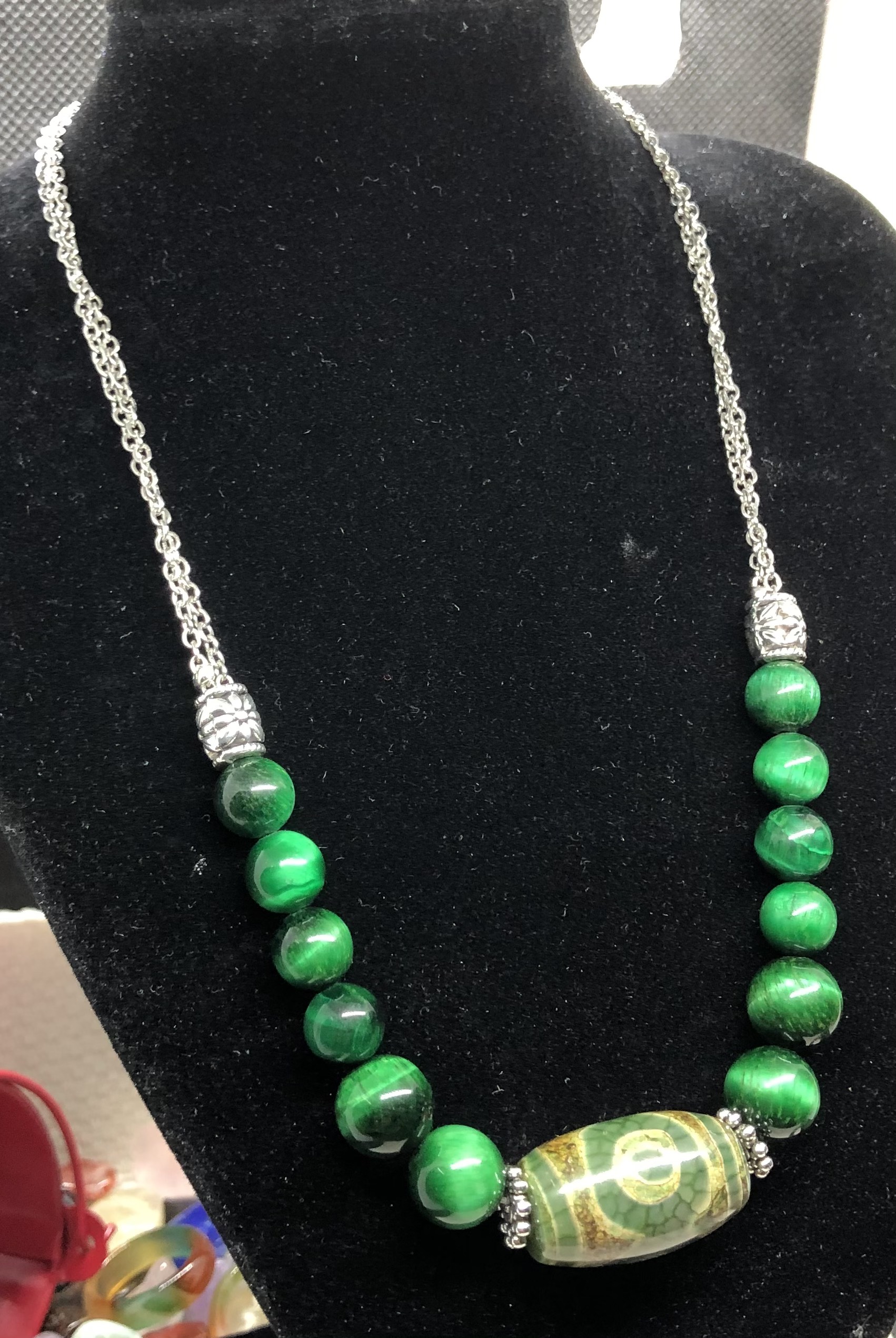 Set Vòng đá mắt hổ xanh lục