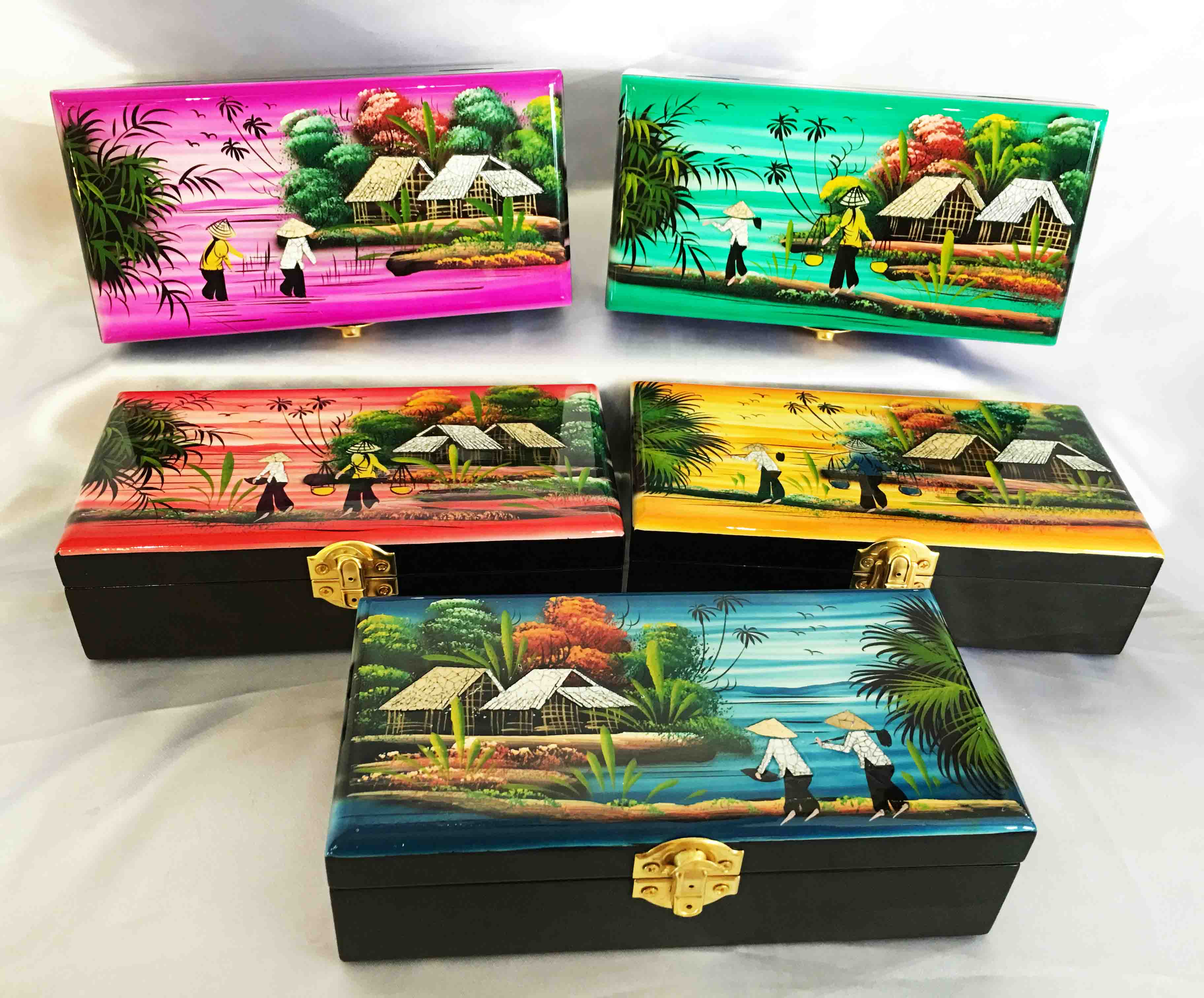 Hộp đựng trang sức sơn mài cao cấp, thủ công mỹ nghệ vẽ tay, họa thiết hoa văn sang trọng Thanh Bình Lê