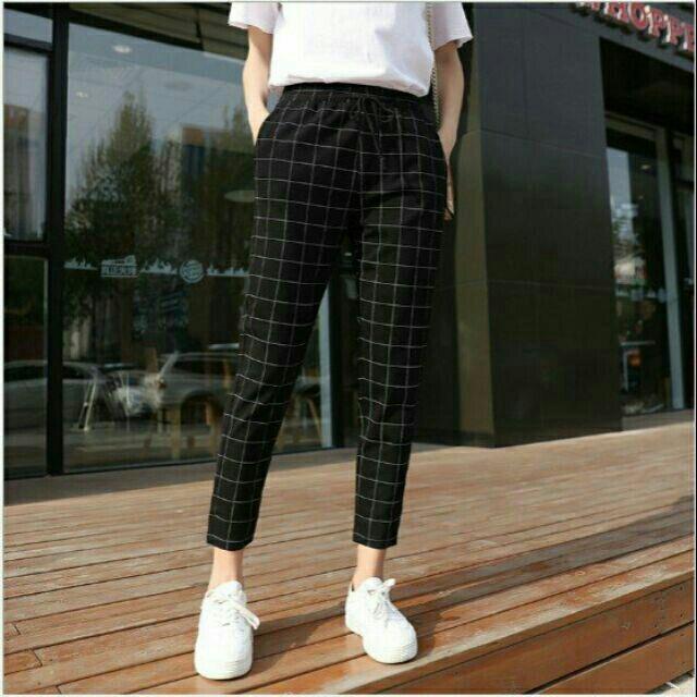 Quần baggy vải kẻ caro hot hit