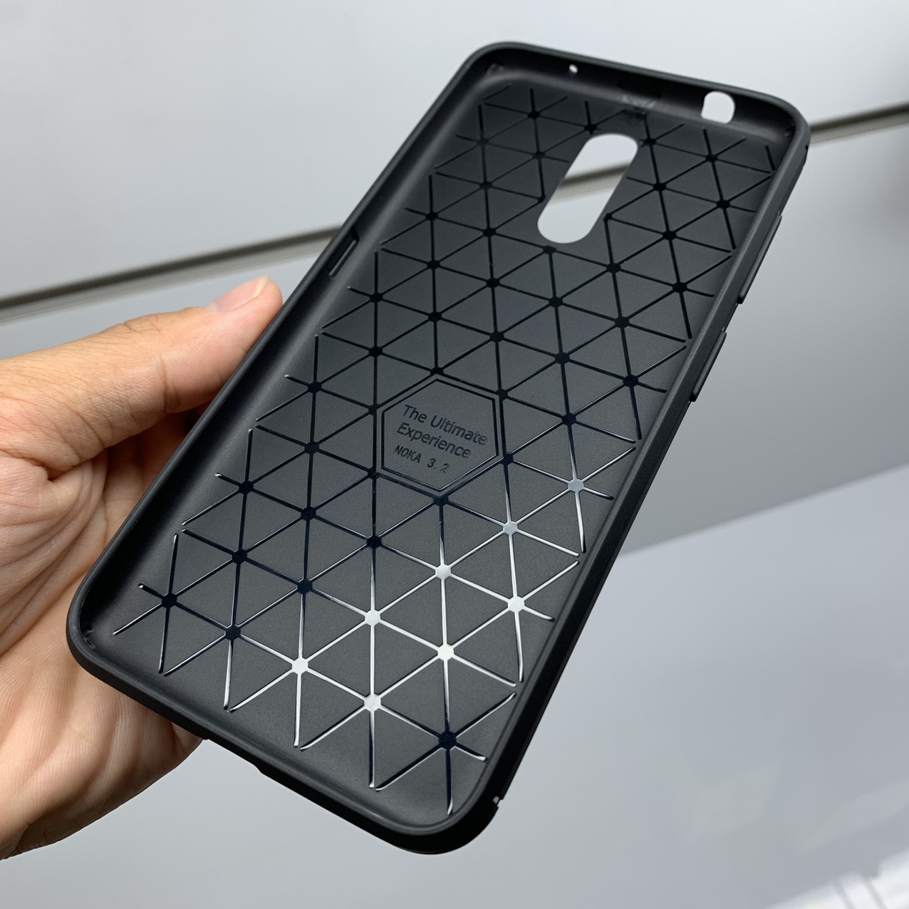 Ốp lưng cho Nokia 3.2 Likgus Armor - Hàng chính hãng