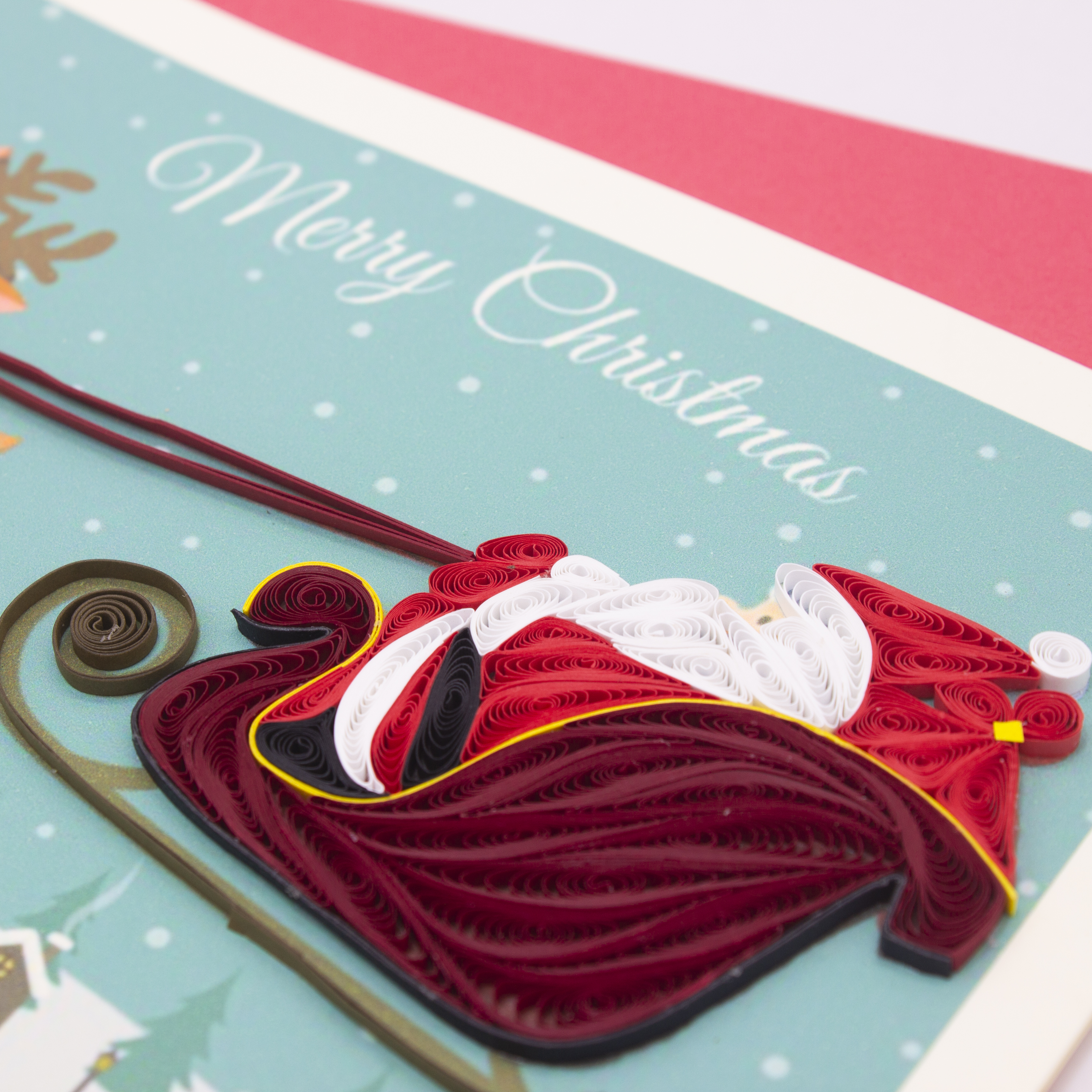 Hình ảnh Tiki NowThiệp NOEL Giấy Xoắn Thủ Công (Quilling Card) Tuần Lộc Kéo Xe Merry Christmas - Tặng kèm khung giấy để bàn. Thiệp Giáng Sinh handmade độc đáo 