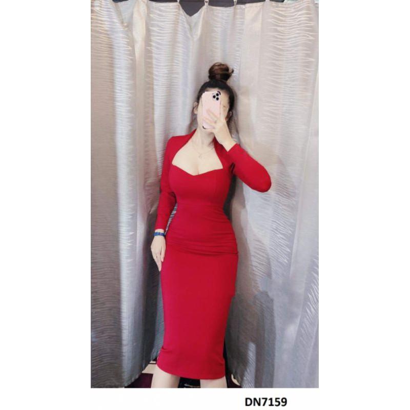 Đầm body tay dài cổ tim cực xinh