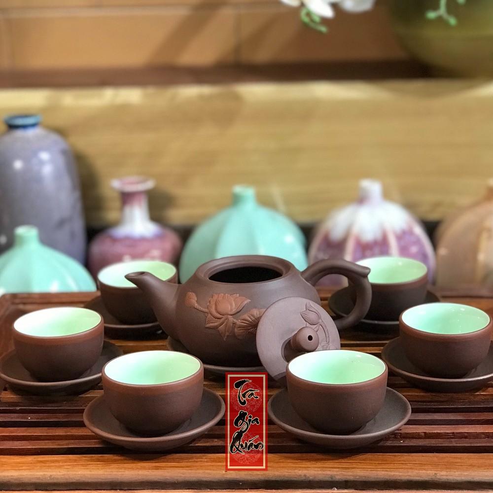 Bộ Ấm Chén Trà Đạo Tử Sa Bát Tràng Đắp Nổi Hoa Sen Dáng Sư Cầu Dung Tích 230ml AVMT 64