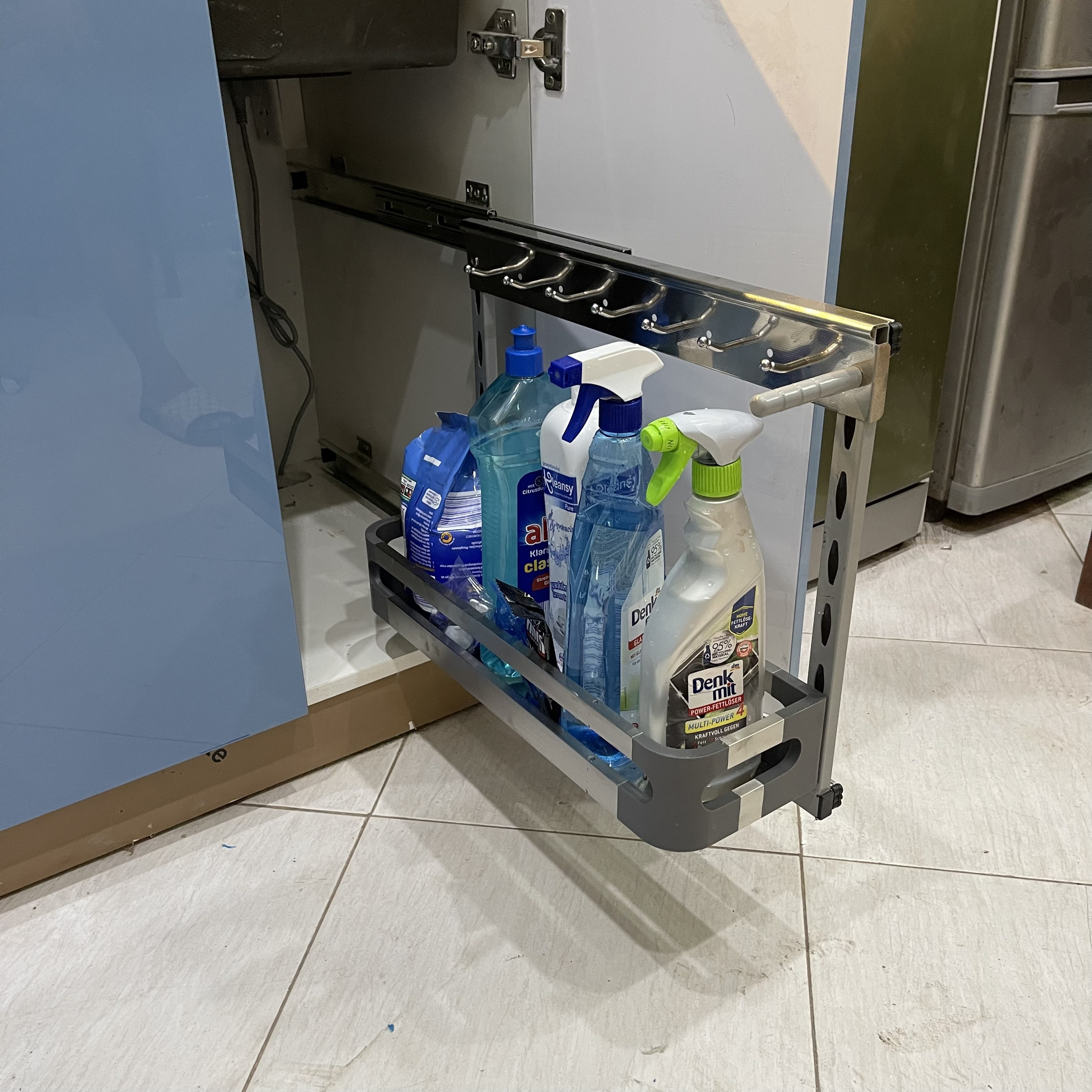 Kệ Để Chất Tẩy Rửa GROP - INOX 304 Bảo Hành Vĩnh Viễn- Có Thợ Lắp Đặt
