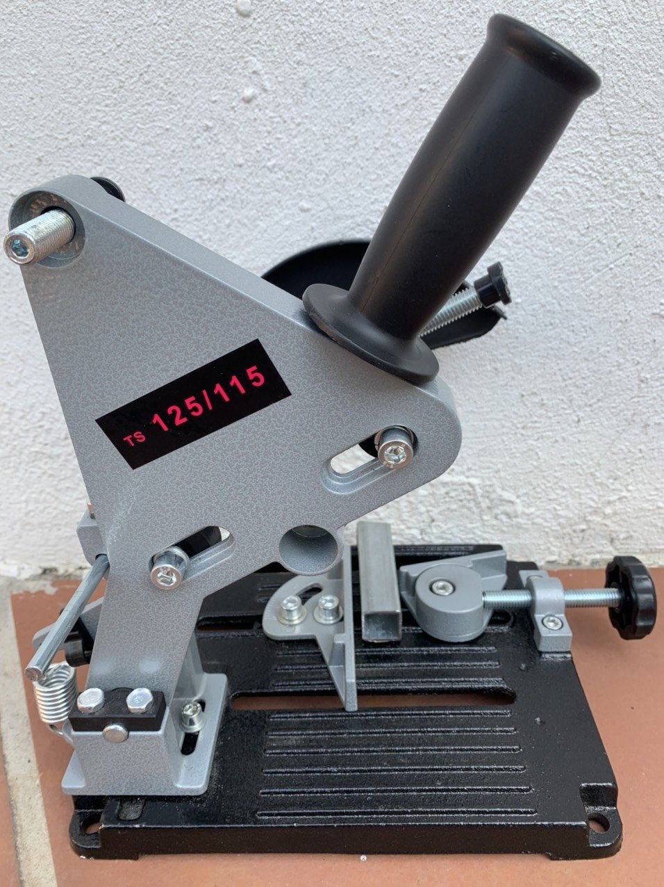 BÀN CẮT ĐA NĂNG DÙNG CHO MÁY CẮT TAY . TZ6103B