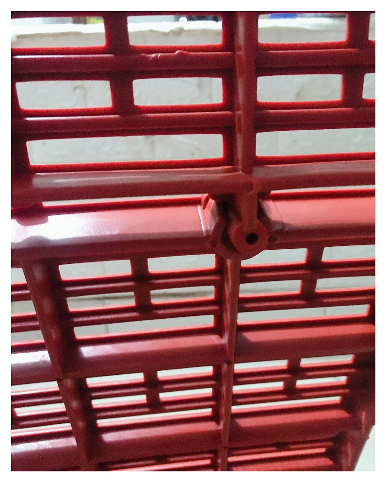 3 Tấm Nhựa Lót Sàn Chuồng Chó, Chuồng Heo, Mèo... Kích thước 40×55x3.5cm Có Thể Ghép Vào Nhau, Nhiều Màu - Tấm nhựa lót sàn đa năng Nhiều Màu!