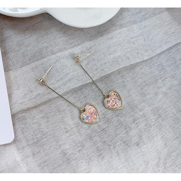 HOA TAI SỢI TRÁI TIM HỒNG NHẠT