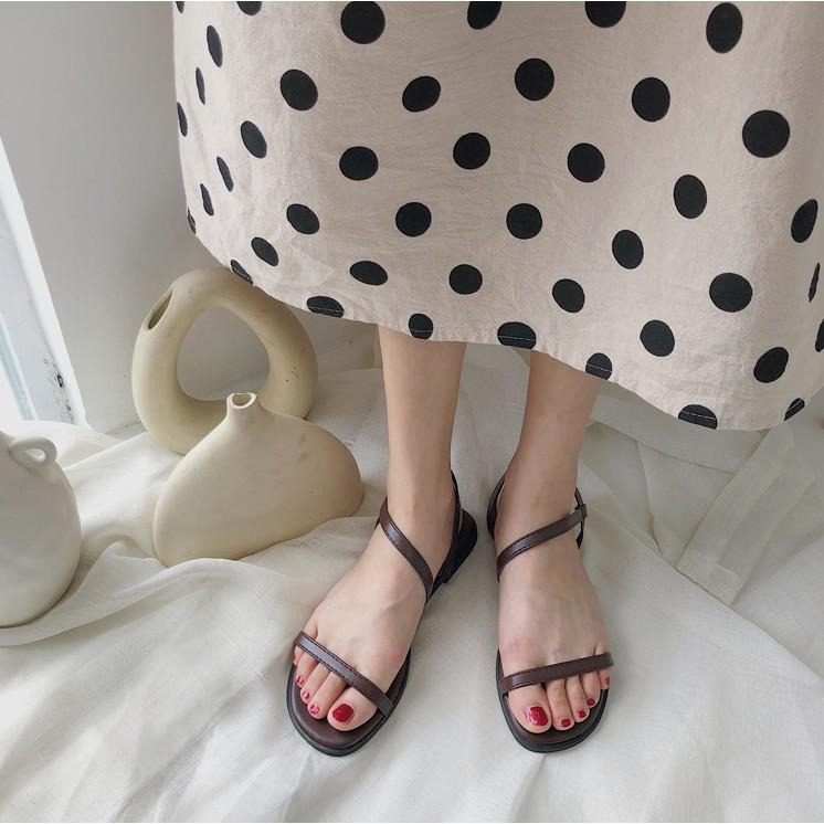 Fashion Ulzzang flat bottom strip flat casual sandals