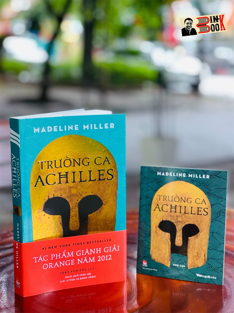 (Tặng kèm phụ lục và postcard) TRƯỜNG CA ACHILLES (No.1 New York Times Bestseller – Tác phẩm đoạt giải Orange năm 2012) – Madeline Miller – Jack Frogg dịch - Wingbooks - NXB Kim Đồng (bìa mềm)