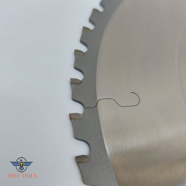 Lưỡi cắt sắt hợp kim 255mm SENKA