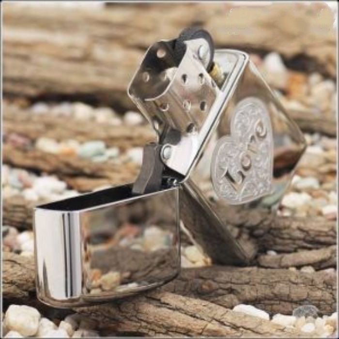 Bật Lửa Zippo Love High Polish Chrome Chính Hãng Usa