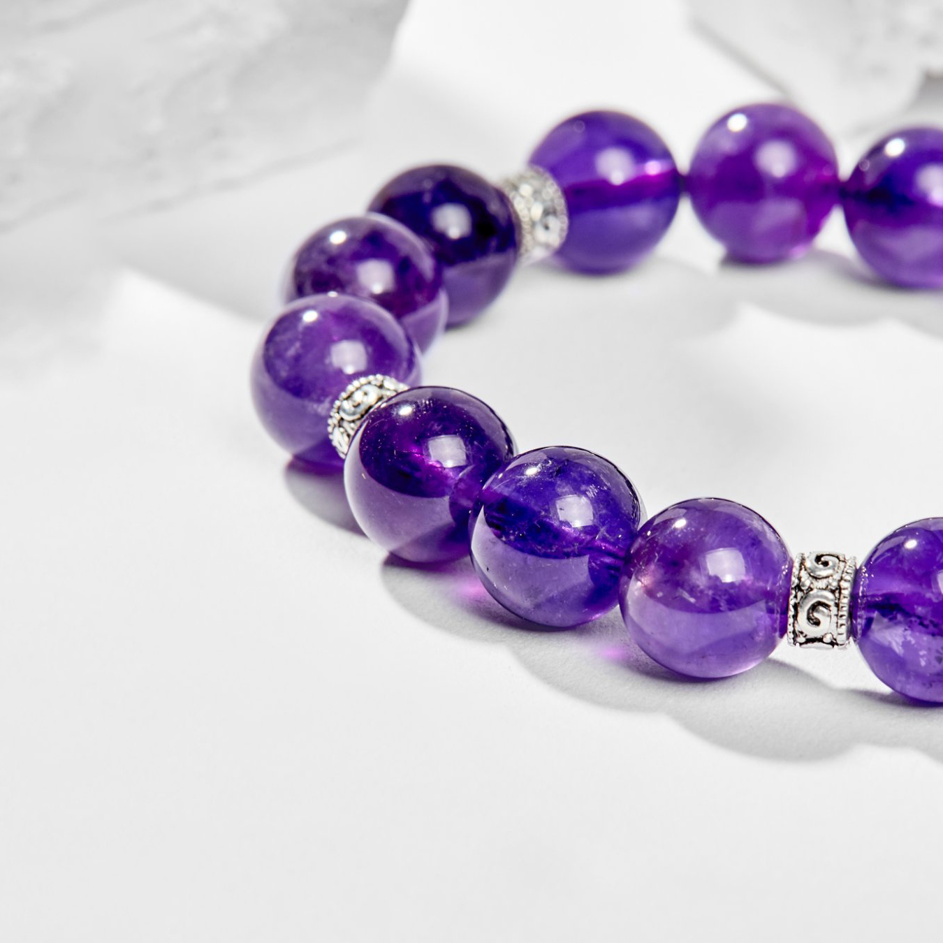 Vòng Tay phong Thủy Đá Thiên Nhiên Phối Charm Tỳ Hưu Bạc Thái 10mm - Ngọc Quý Gemstones