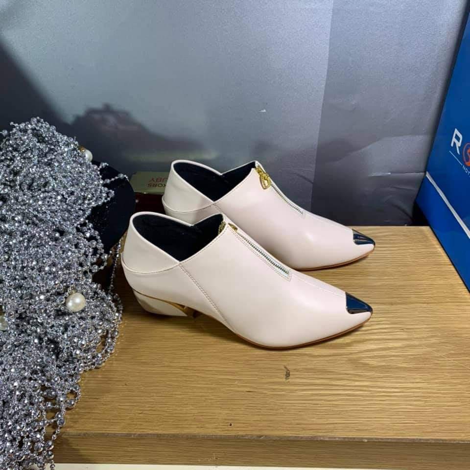 GIÀY BOOT ĐẾ THẤP RO305