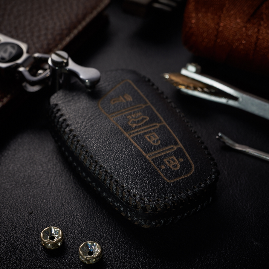 Bao Da Chìa Khóa dành cho Ô Tô Hyundai Santafe 2017 4 nút dạng hộp Da Bò Nappa Màu đen