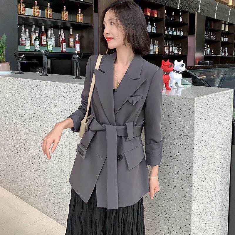 Áo Khoác Blazer nữ phong cách hàn quốc mẫu mới đẹp mã RB017