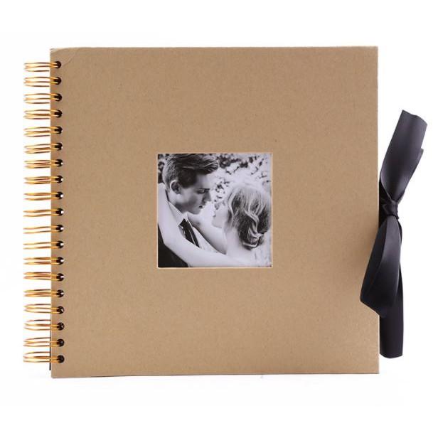 Mua Album ảnh cưới 40 trang bìa thiết kế gáy lò xo với nơ xinh xắn Mua Album Ảnh Cưới 40 Trang Bìa Thiết Kế Gáy Lò Xo Với Nơ Xinh Xắn