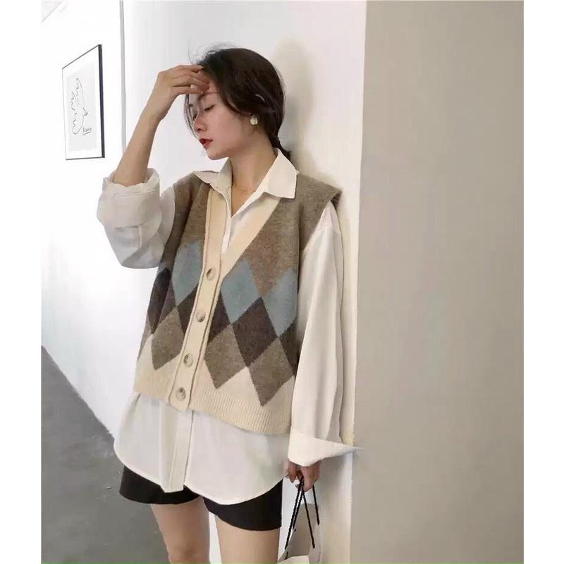 Áo gile len trám viền cổ V vintage