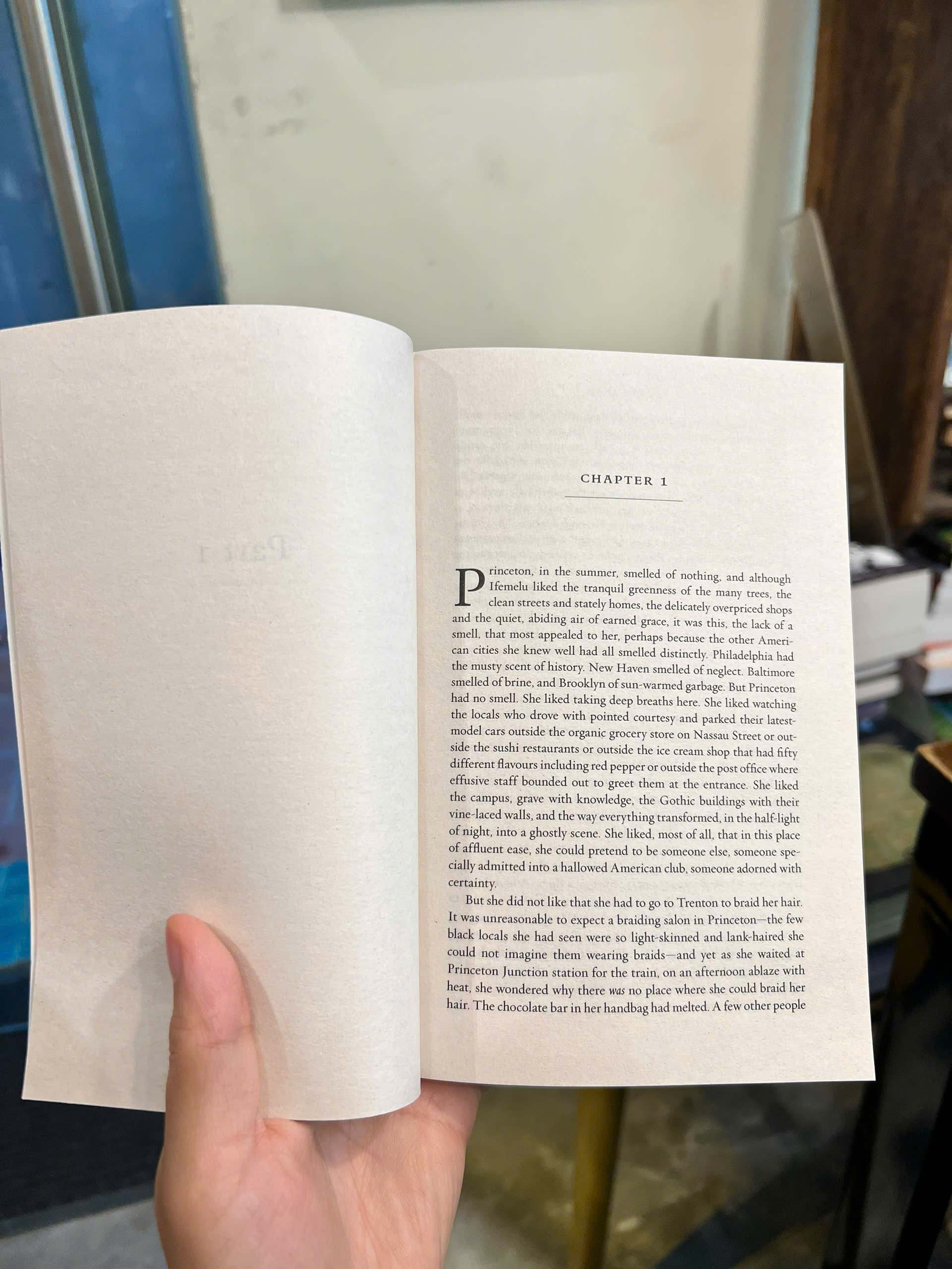 Sách - Americanah by Chimamanda Ngozi Adichie | Literary Fiction / Feminism / Ngoại văn Nhập khẩu