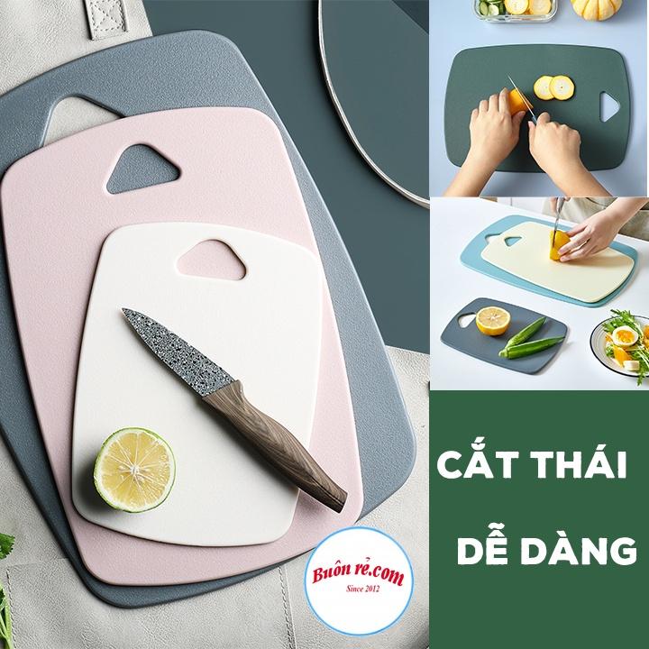 Set 3 thớt nhựa kháng khuẩn, an toàn – Combo 3 thớt nhựa nhiều màu chống nấm mốc - 01525