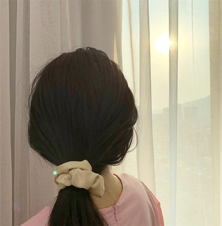 Scrunchies dây cột tóc lụa đơn sắc