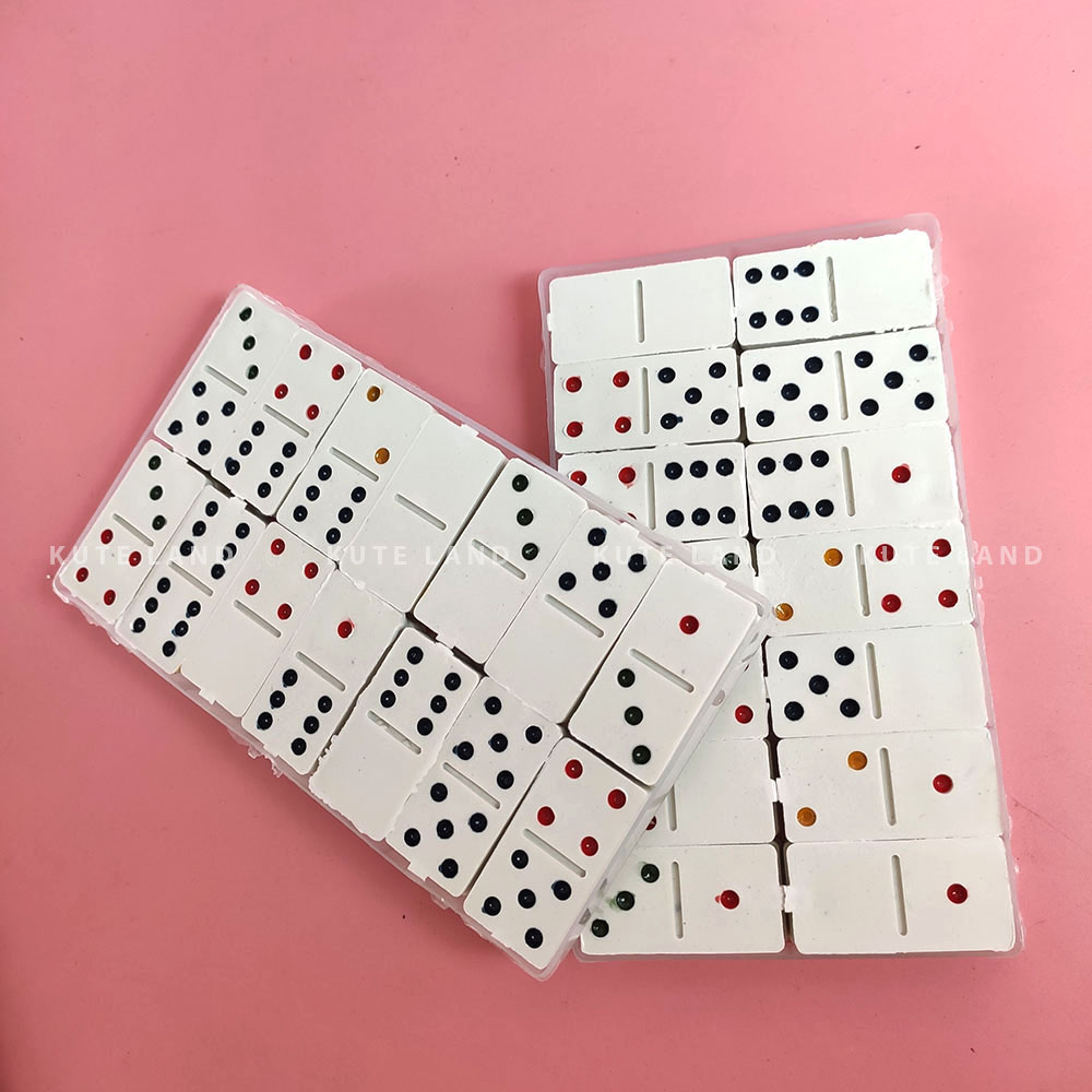 Bộ Cờ Domino 28 quân màu trắng chất liệu nhựa quân cờ được làm tỉ mỉ an toàn