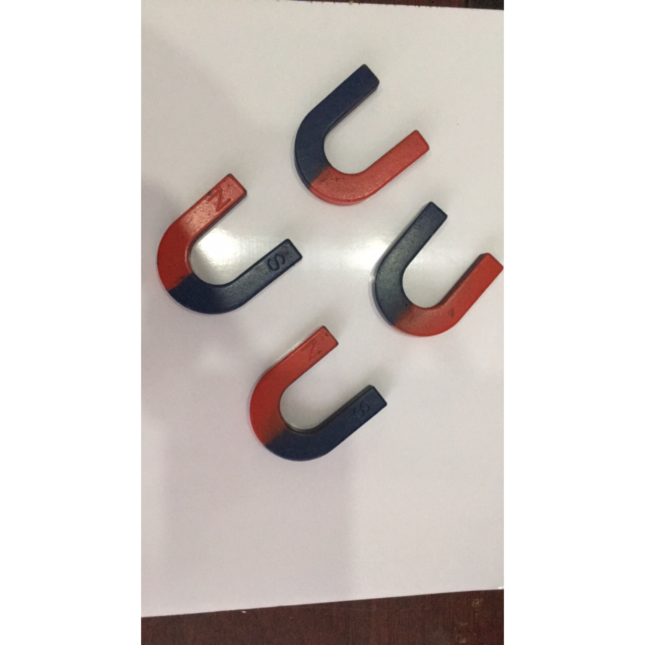 Nam châm thí nghiệm chữ U 60x50x10mm