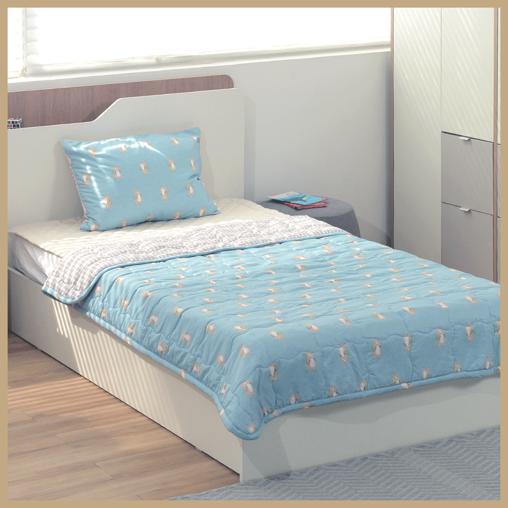 Chăn Chần Bông Arize Vải Microfiber Happy Bear 1.5x2m