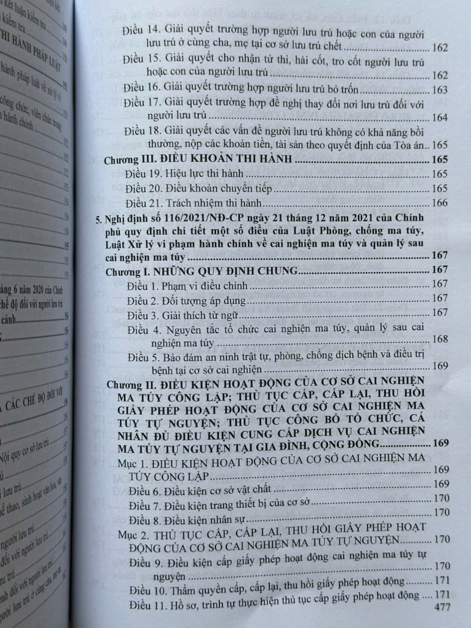 Sách Luật Xử Lý Vi Phạm Hành Chính sđ, bs 2024 – Hệ Thống Những Văn Bản Quy Định Chi Tiết Thi Hành (V2556T)