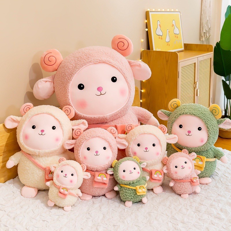 Gấu bông con cừu đeo cặp dễ thương, cừu lông xù siêu cưng cute (25cm) mẫu mới siêu hot, hàng xịn cao cấp loại 1 an toàn cho trẻ nhỏ