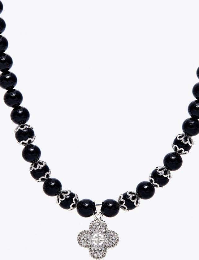 Vòng Cổ Đá Opal Đen Charm Hoa Lấp Lánh - Thủy Mộc