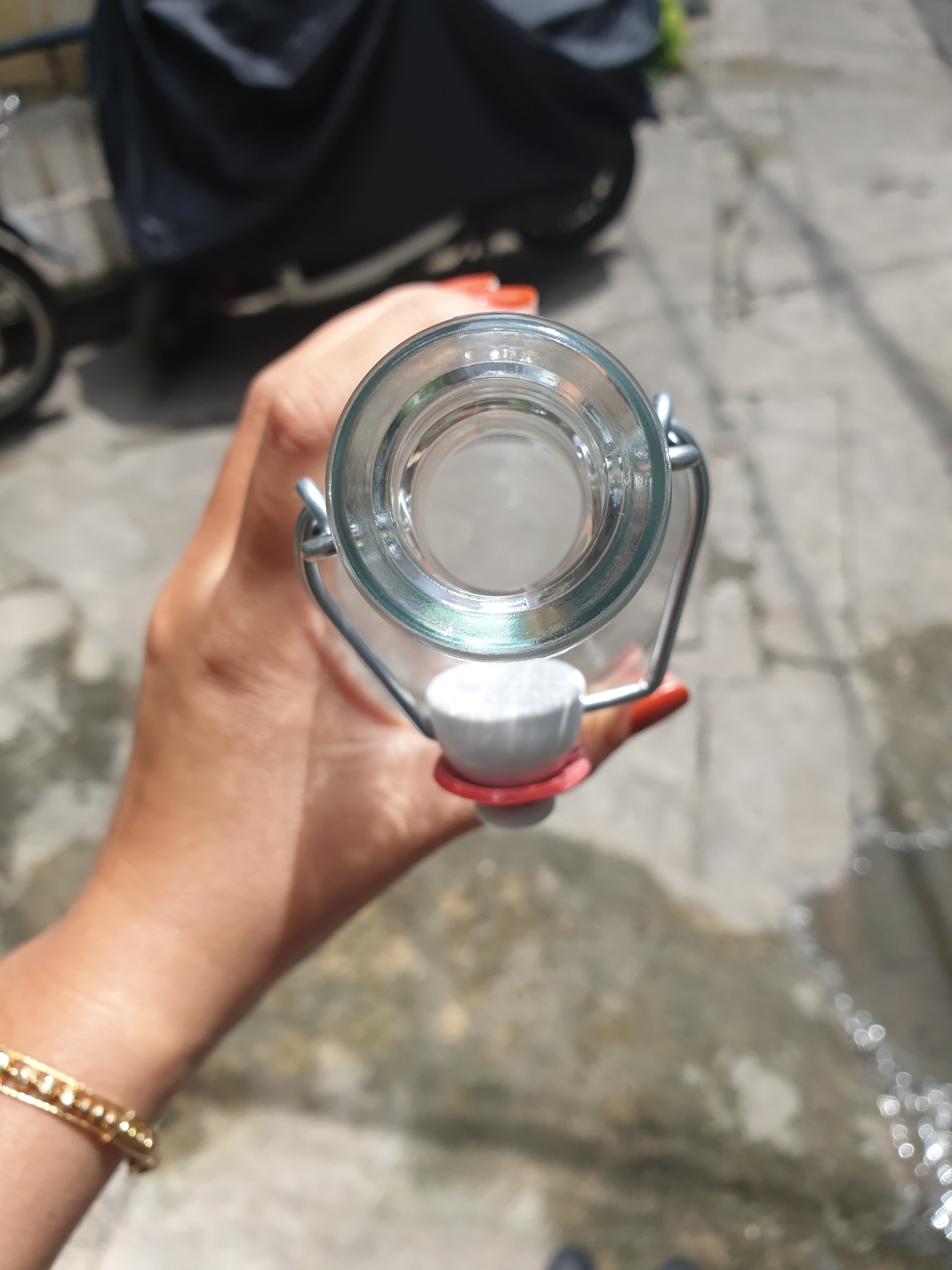 Chai Thủy Tinh Vuông Swing Bormioli Rocco - 1 Lít