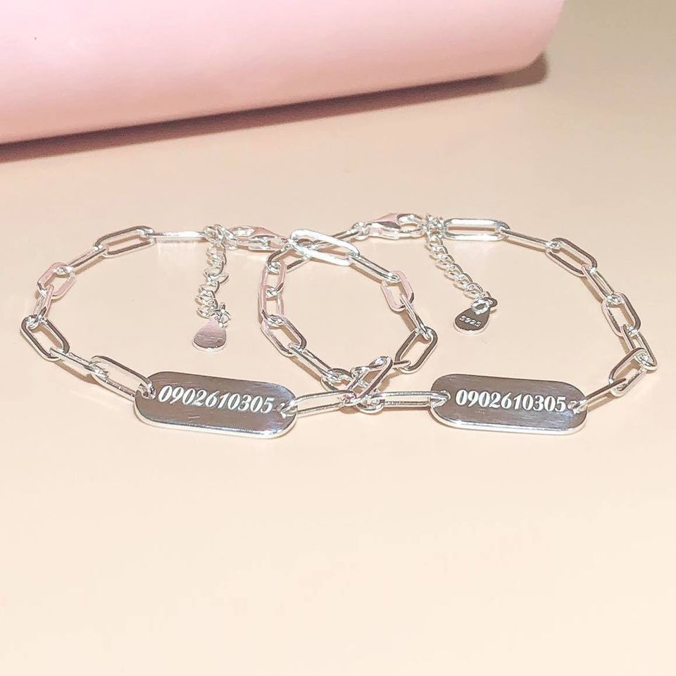Lắc Tay Nữ S925 Mặt Ovan Khắc Chữ Theo Yêu Cầu Kết Hợp Dây Xích Chữ Nhật Cá Tính BTJ084