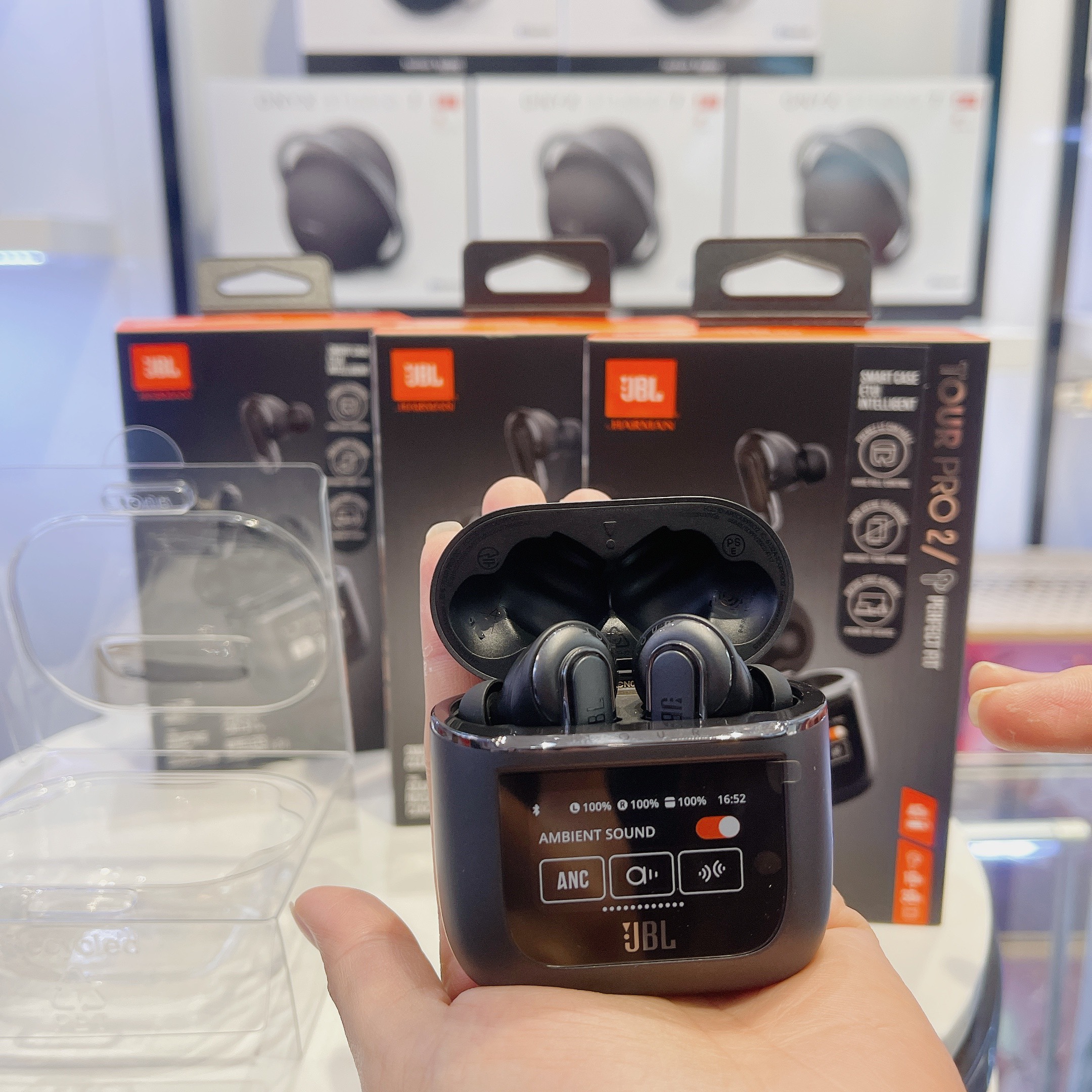 Tai nghe JBL Tour Pro 2-  hàng Chính hãng